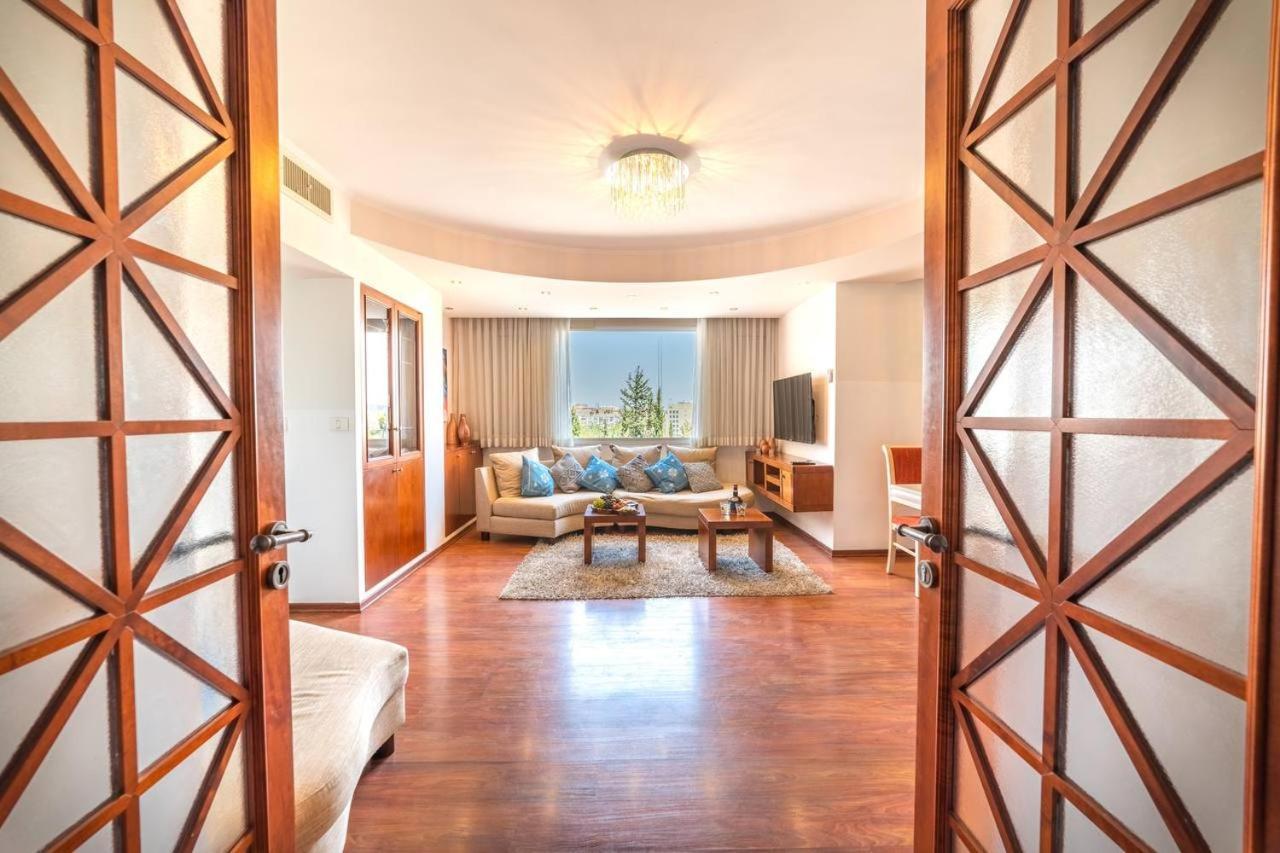 Art Apartment In Mamila - Art & View Gerusalemme Esterno foto
